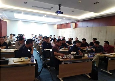 夯實基礎，提升素質，房管中心開展拆遷知識培訓